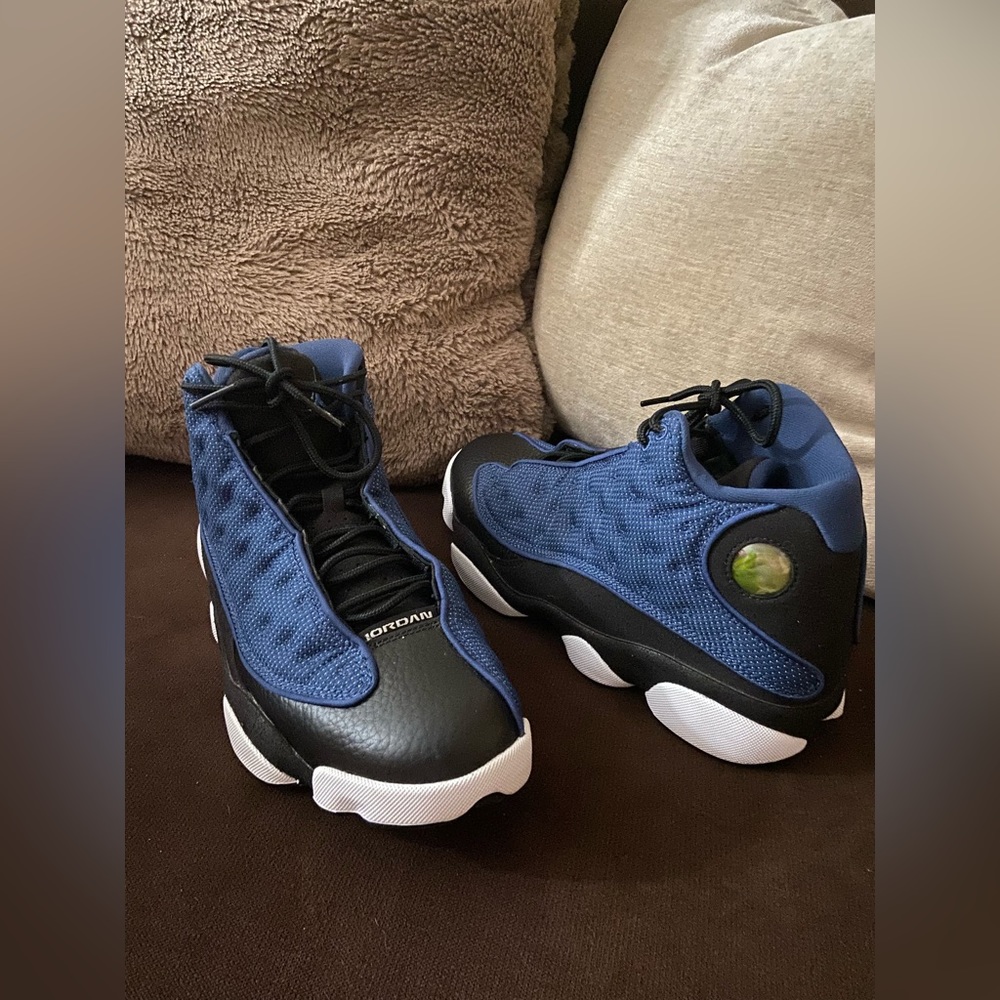 Jordan’s men size 9